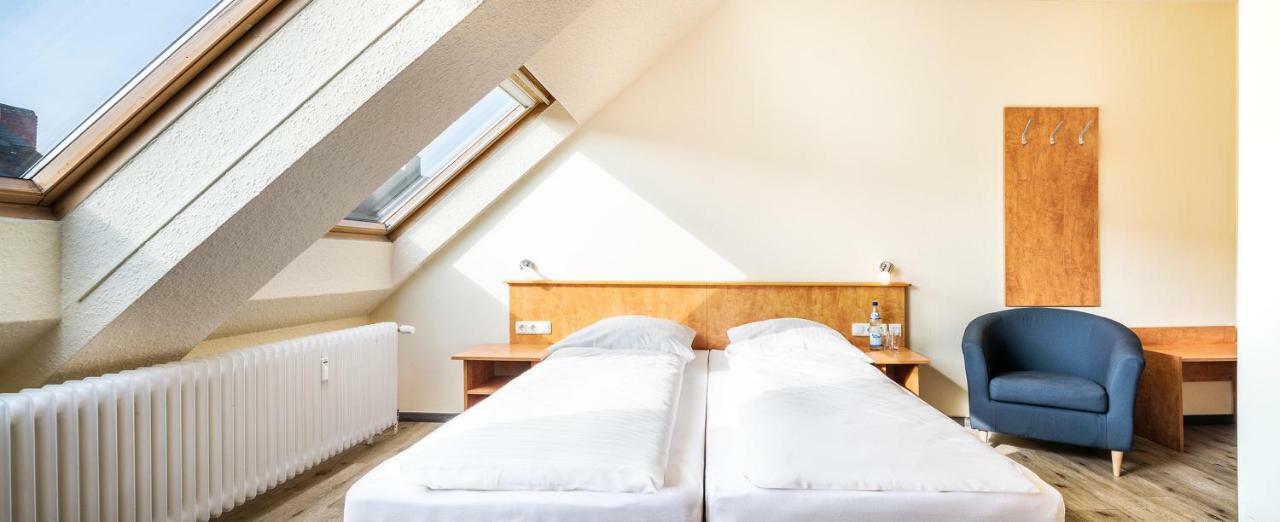Schroeders City-Style-Hotel Trier Kamer foto