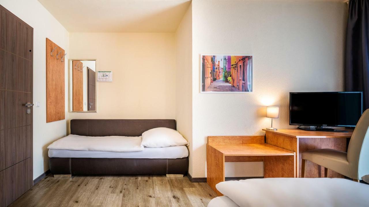 Schroeders City-Style-Hotel Trier Kamer foto