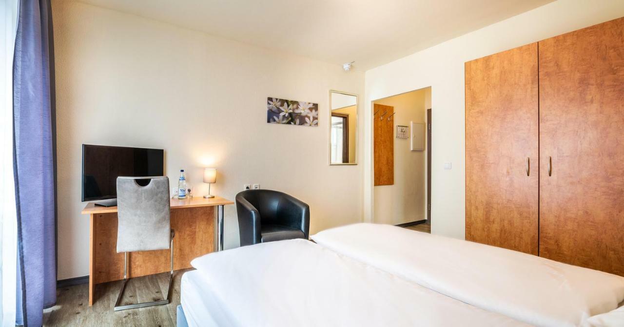 Schroeders City-Style-Hotel Trier Kamer foto